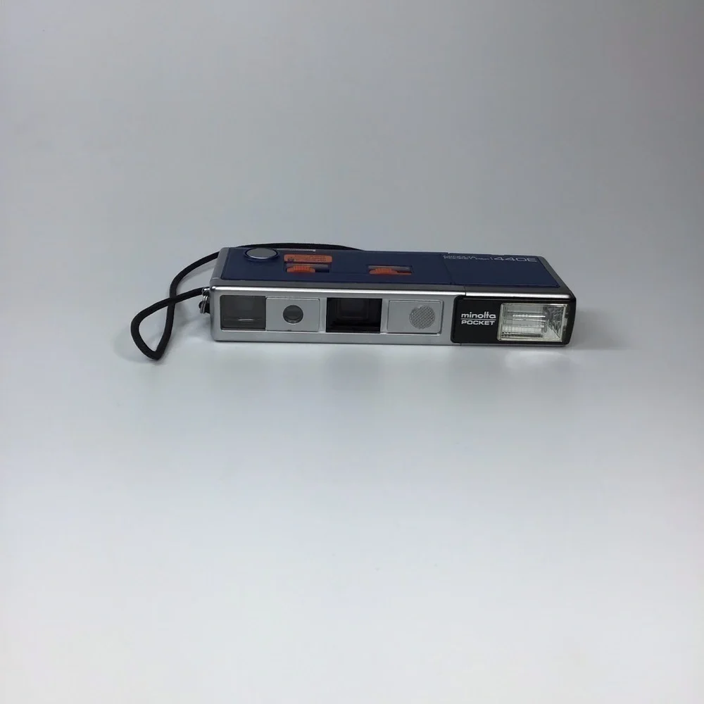 Vintage Minolta Pocket Pak 440e Film Camera.